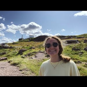 Meet your Posher, Sasha